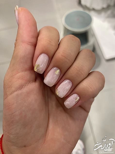 طراحی ناخن با ورق طلا